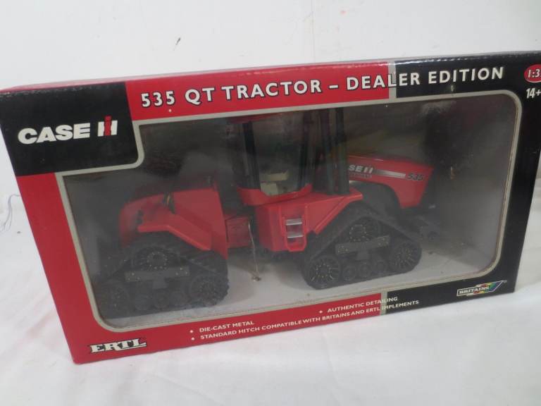 BNIB - Britains ERTL Case 535 QT Tractor Dealer Edition -  Vehicle 1/32 Scale