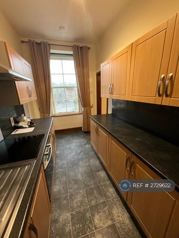 1 bedroom flat in Saltoun Square, Fraserburgh, AB43 (1 bed) (#2729622)