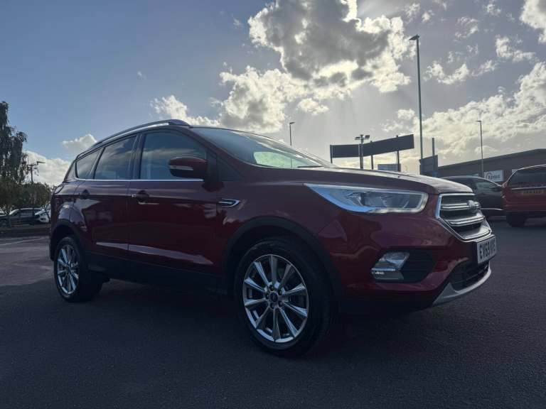 2019 Ford Kuga 2.0 TDCi Titanium Edition 5dr ++ NAV / FORD SYNC / ULEZ / DAB ++ HATCHBACK Diesel ...