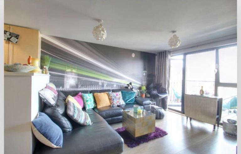 FOR QUICK SALE: 2 BED FLAT STRATFORD E15