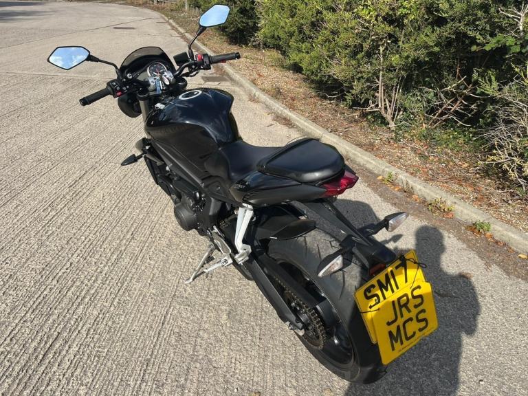 2017 17 TRIUMPH STREET TRIPLE S 765 NAKED BLACK 765S HISTORY HPI CLEAR
