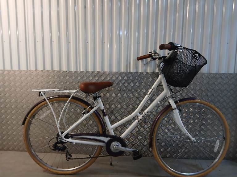 ladies pendleton somerby city bike 