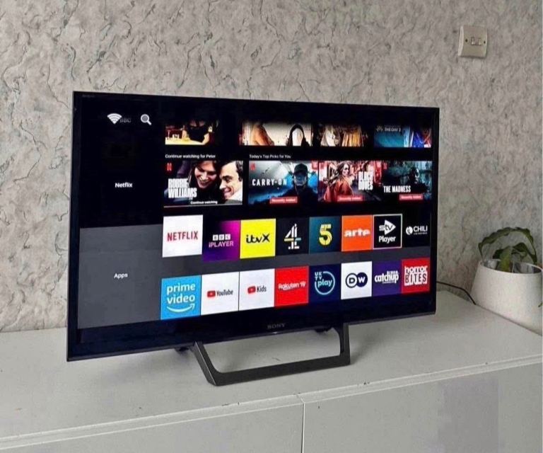 Sony 32” Smart   WiFi HDR Led tv   Excellent condition