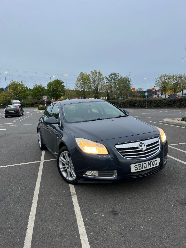 Vauxhall, INSIGNIA, Hatchback, 2010, Manual, 1796 (cc), 5 doors