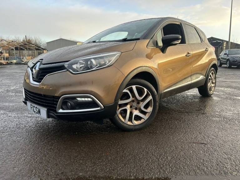 2016 Renault Captur 1.5 ICONIC NAV DCI 5d 110 BHP Hatchback Diesel Manual