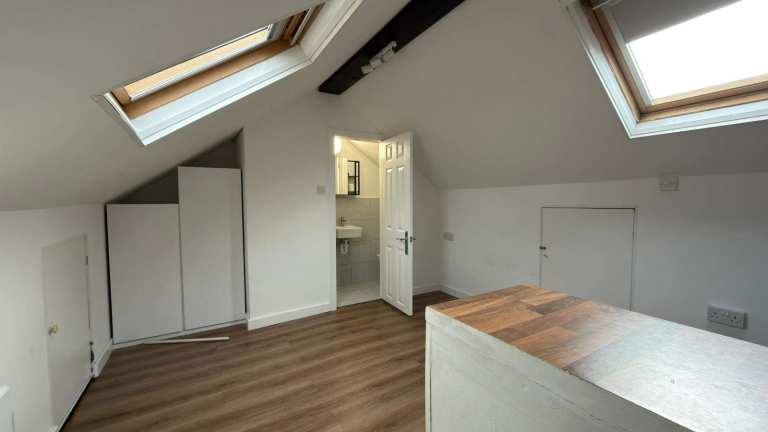 Self-Contained Studio Flat in Wembley - DSS Welcome
