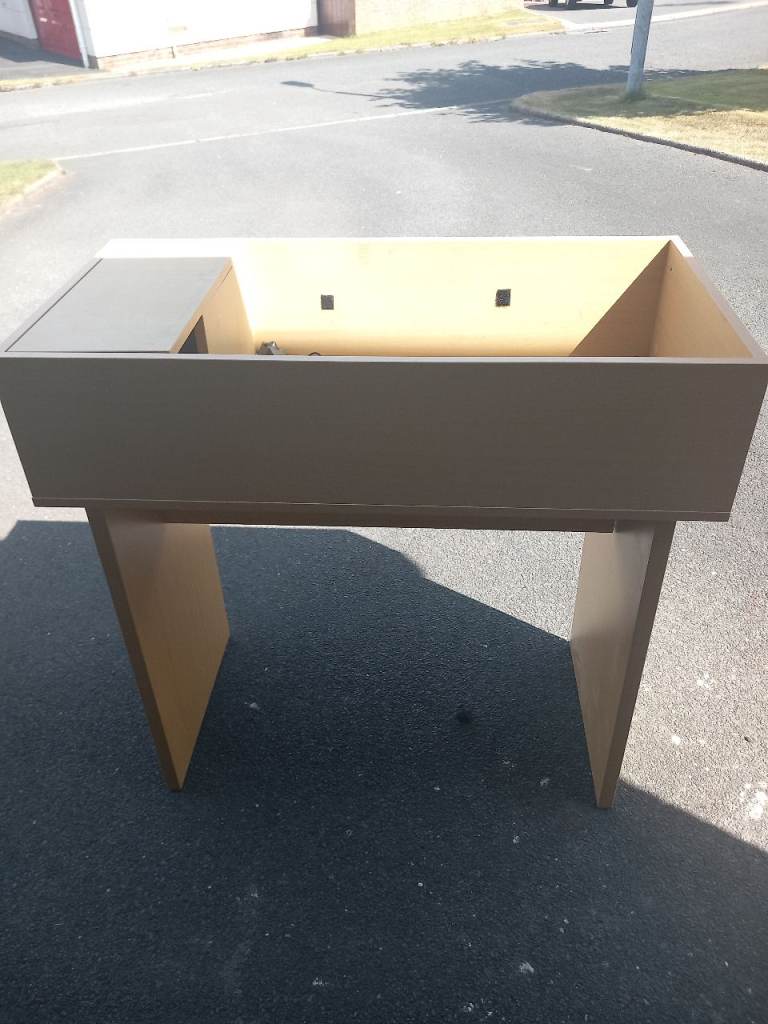 Tortoise table 