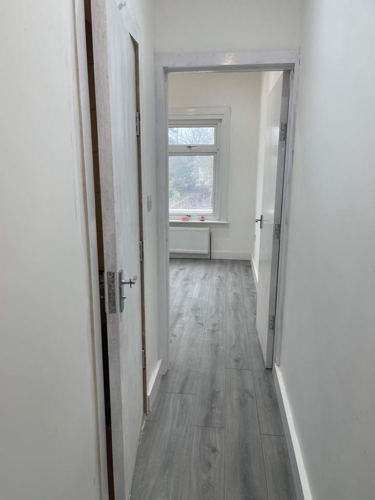 4 bed newly refurnished house for rent in Southend-On- Sea 