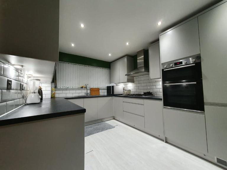 Master bedroom rent for couple.