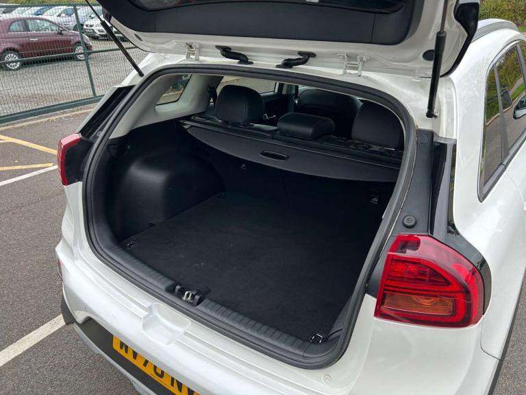 2020 Kia Niro 1.6 Niro 3 PHEV Semi-Auto 5dr SUV Hybrid Automatic