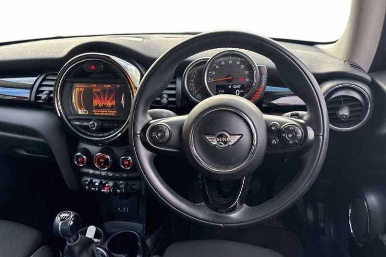 2017 MINI Hatch 2.0 Cooper S Hatchback 3dr Petrol Manual Euro 6 (s/s) (192 ps) Hatchback Petrol M...