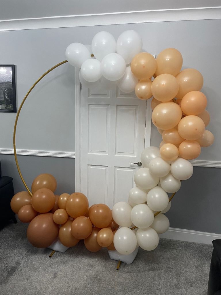 Balloon Chain (NOT ARCH)