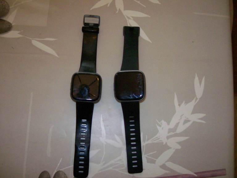FITBIT WATCH X 2  JUST £5  FOR  BOTH