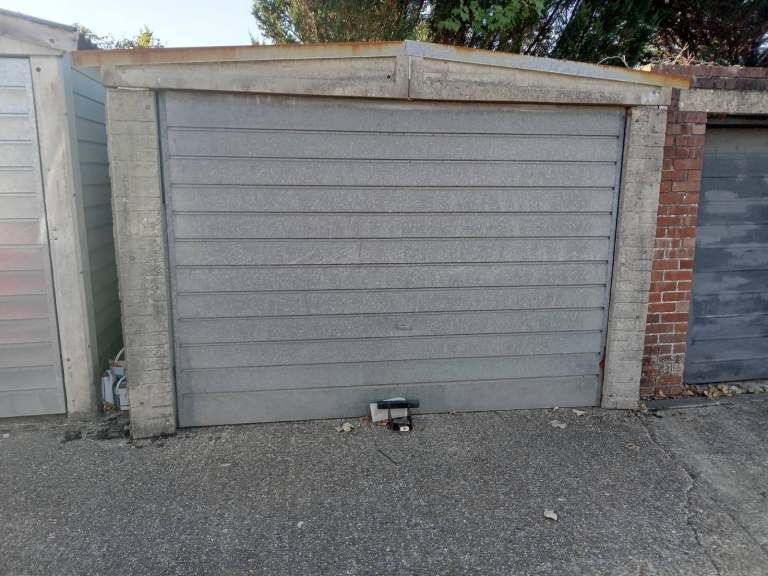 Lock-up garage to rent in Poole BH17