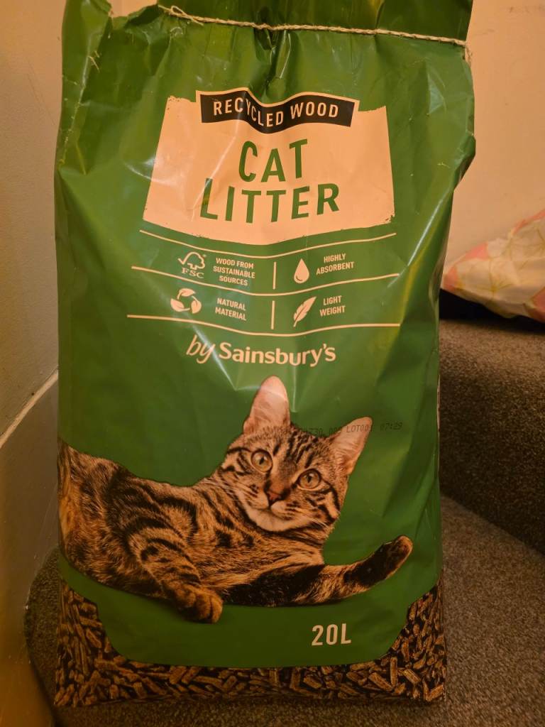 Free - Sainsbury's Wood Cat Litter