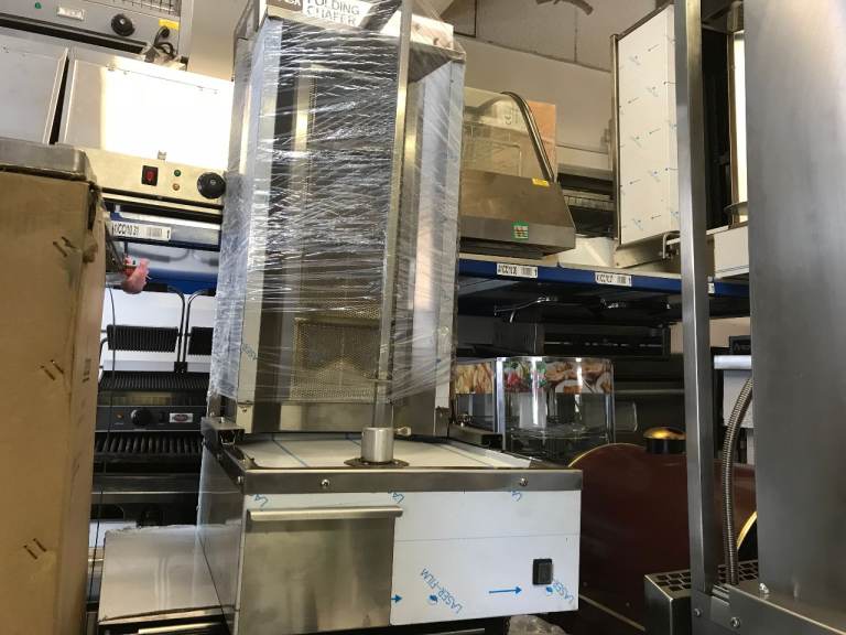 BRAND NEW 4 BURNER GAS DONER KEBAB SHAWARMA GRILL MACHINE CATERING COMMERCIAL KITCHEN EQUIPMENT 