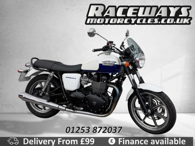 TRIUMPH BONNEVILLE 865CC 2014 WHITE/BLUE 7,785 MILES USED MOTORCYCLE