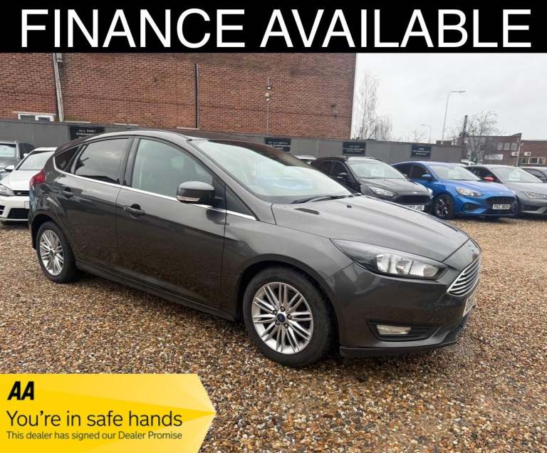 2017 Ford Focus 1.0T EcoBoost Zetec Edition Euro 6 (s/s) 5dr HATCHBACK Petrol Manual