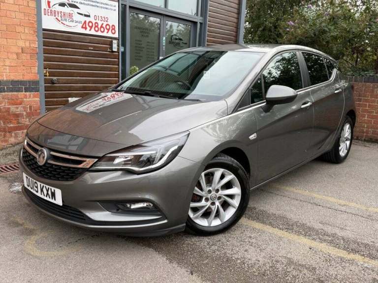 2019 Vauxhall Astra 1.4i Turbo Tech Line Nav Hatchback 5dr Petrol Manual Euro 6 (125 ps) Hatchbac...