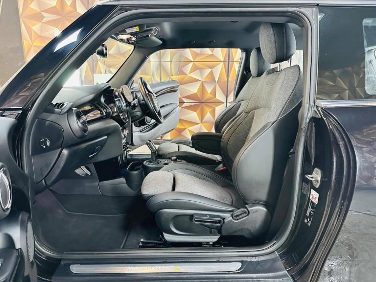 2020 MINI Electric Hatch Cooper SE 32.6kWh Level 2 Auto 3dr HATCHBACK Electric Automatic