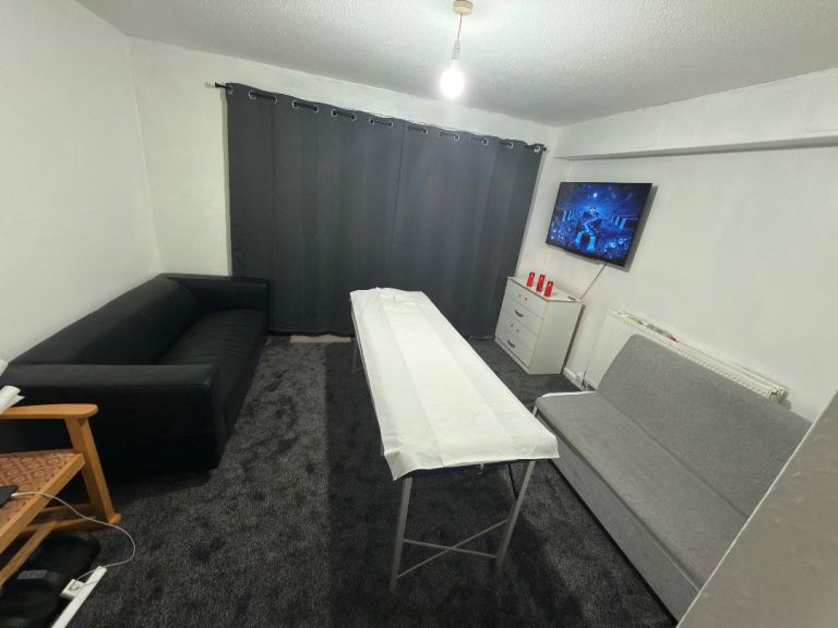 Experienced Male massage therapist in call out call
