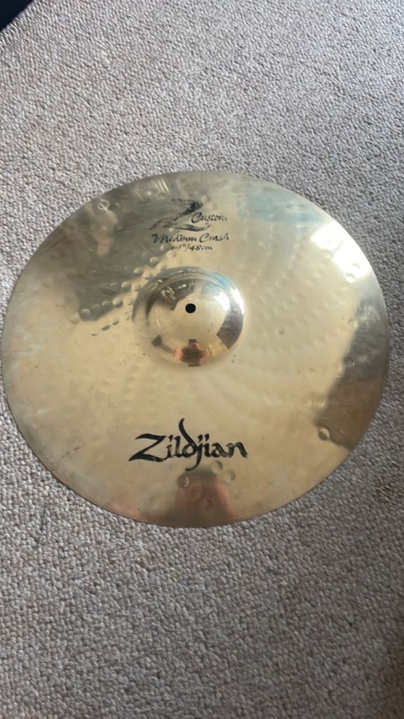 Zildjian 19 inch crash cymbal 