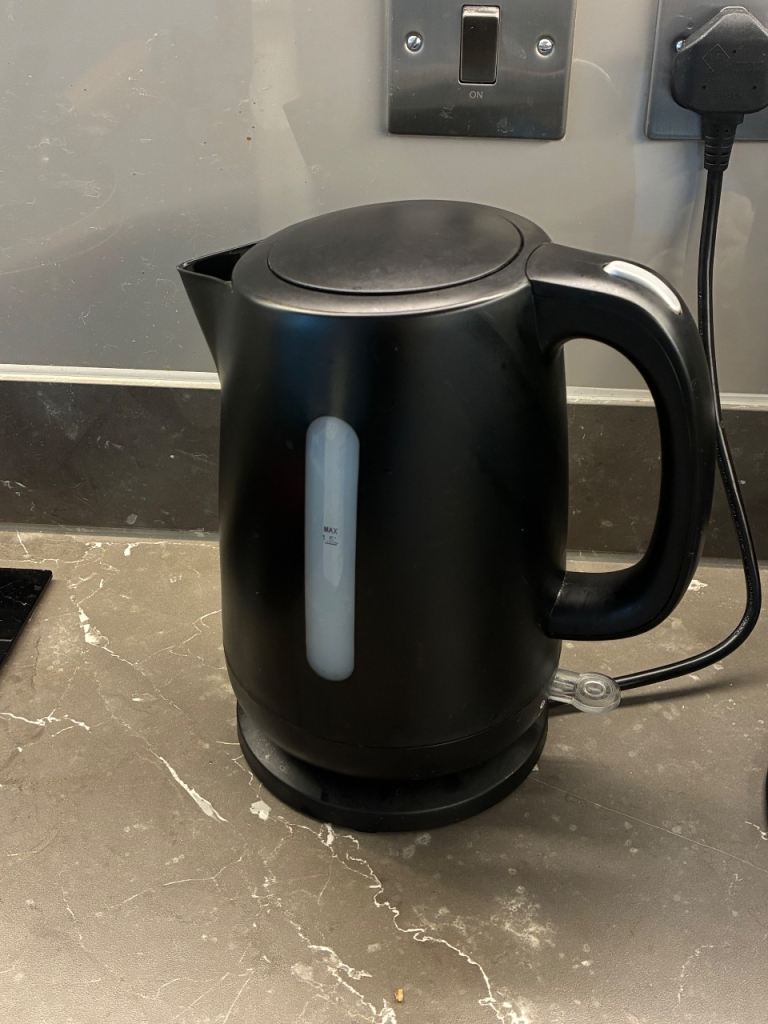 Tesco Black Electric Kettle