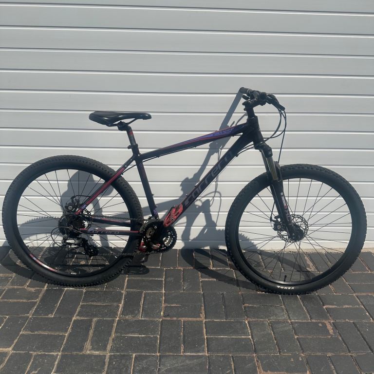 Carrera vengeance mountain bike