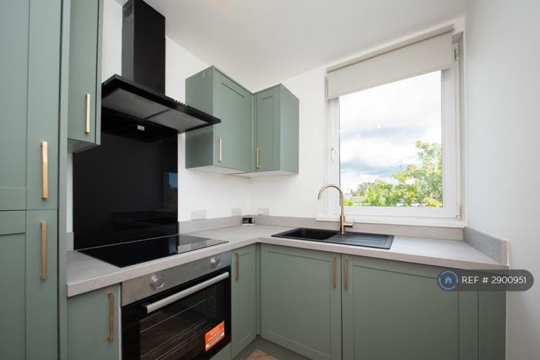 2 bedroom flat in Thistle Place, Aberdeen, AB10 (2 bed) (#2900951)