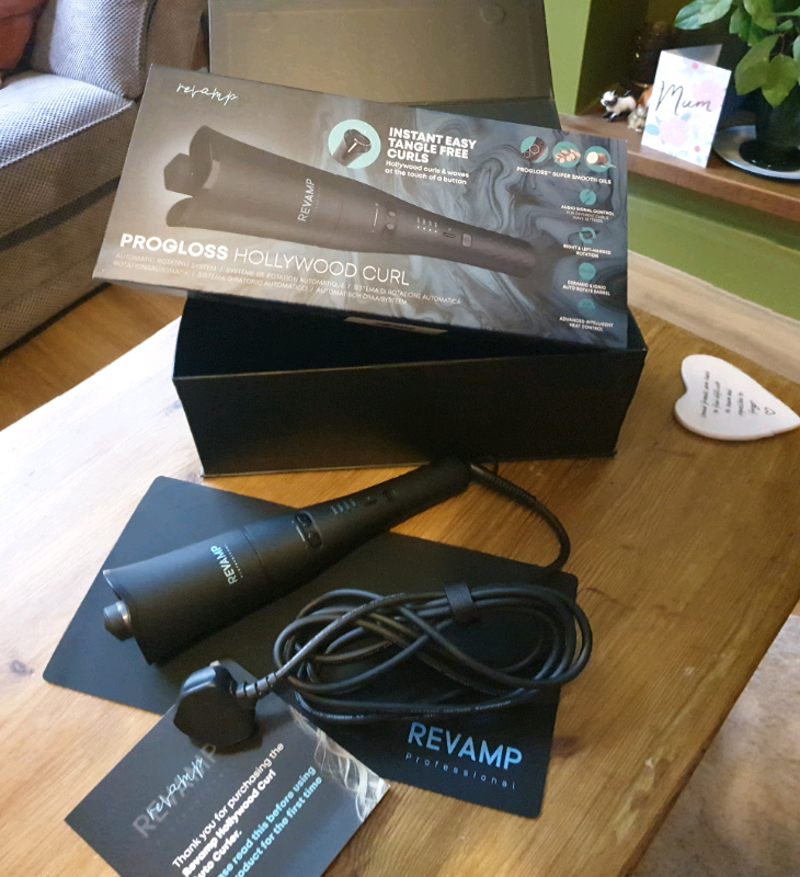 Revamp Progloss Hollywood Wave