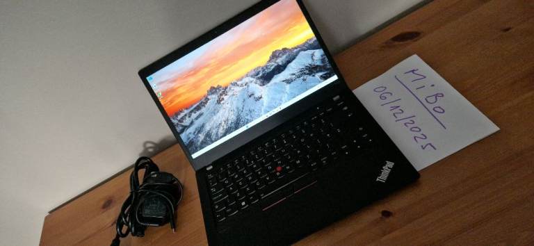 2023 £1699 PHOTOSHOP LIGHT GAMING CAD EDITING 14" laptop core i7 32GB RAM 512GB SSD NVIDIA GRAPHICS