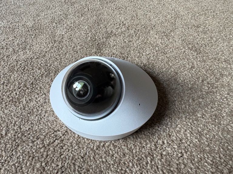 UniFi G5 Dome Security Camera – White, Good Condition