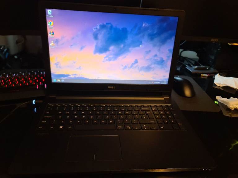 Dell latitude 3570 i3 + new battery installed