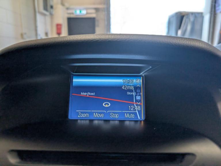 2014 Ford Focus 1.6 TDCi Zetec Navigator Euro 5 (s/s) 5dr HATCHBACK Diesel Manual