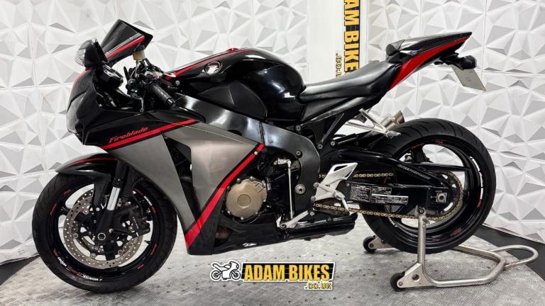 2008 Honda CBR1000RR | *WARRANTY PROVIDED*