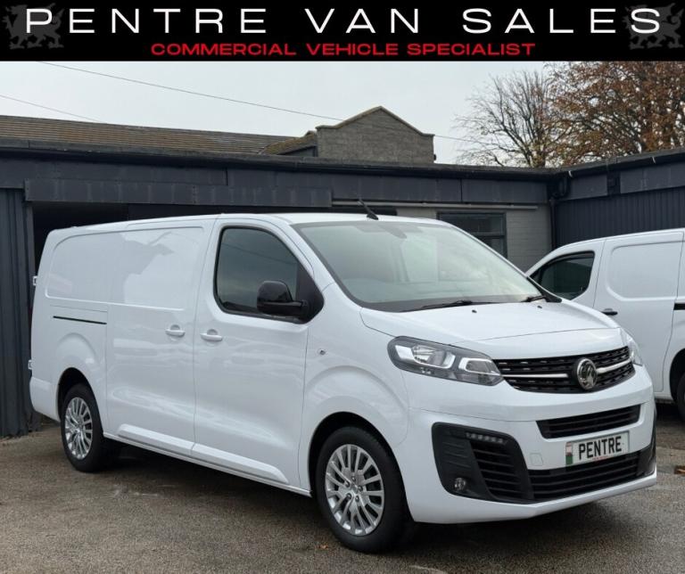 2023 Vauxhall Vivaro 2900 1.5d 100PS Pro L2 H1 Van PANEL VAN Diesel Manual