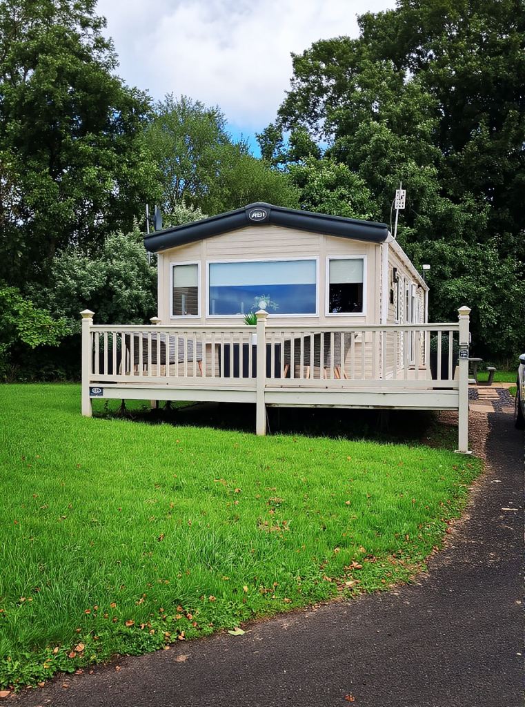 ✨STUNNING ABI OAKLEY 2015 | 8 BERTH  ✨