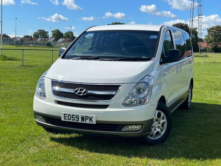 2009 Hyundai i800 2.5 i800 Style CRDi 5dr Unlisted Diesel Manual