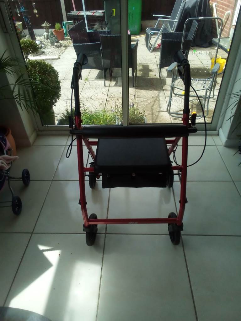 Mobility walker
