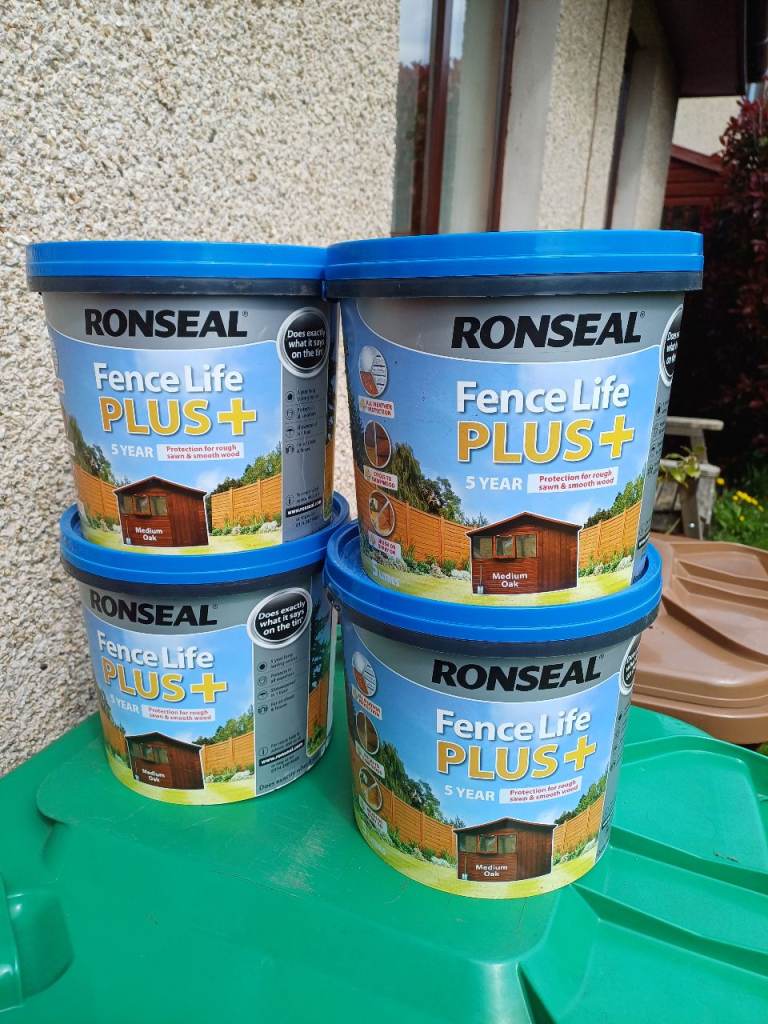 Ronseal Medium Oak fence paint