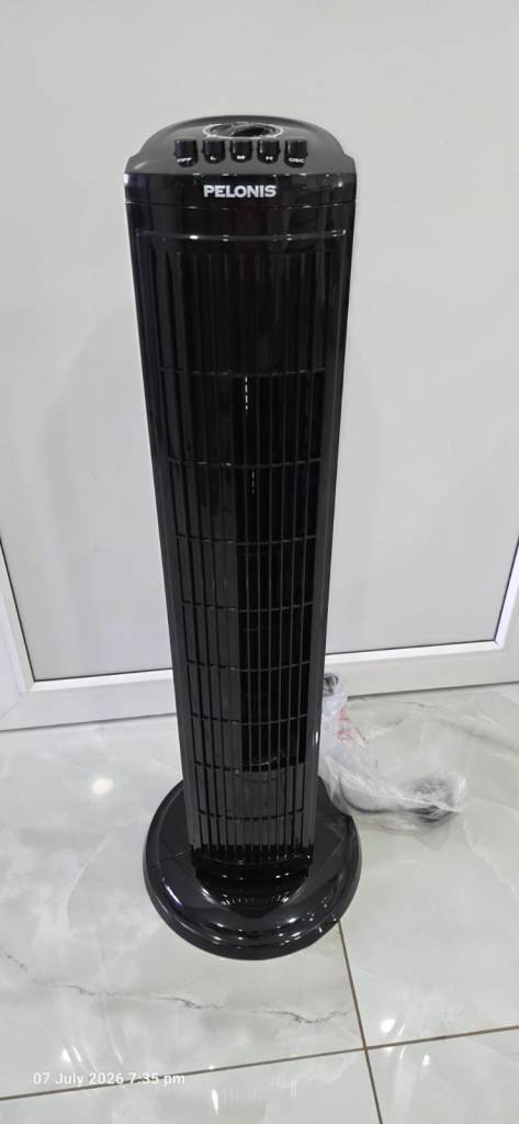PELONIS Tower Fan - Black,  New