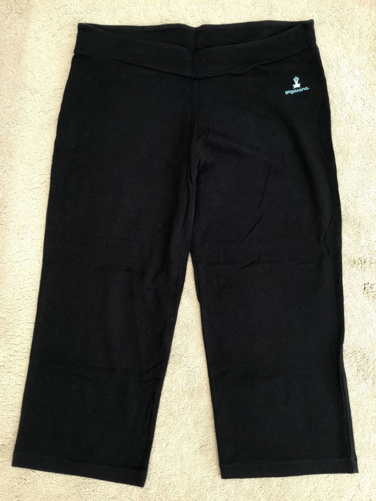 ‘Yogasana’ Ladies Cropped Black Gym Leggings – Size Medium, UK 12-14
