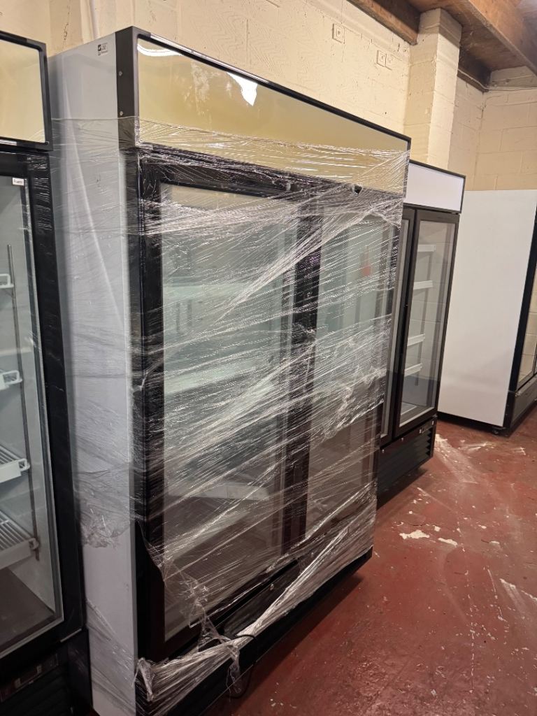 Commercial upright double door display freezer cafe shop restaurant 