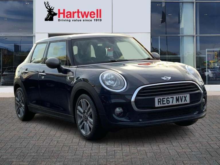 2017 MINI Hatch 1.5 Cooper Seven Hatchback 5dr Petrol Auto Euro 6 (s/s) (136 ps) Automatic Hatchb...