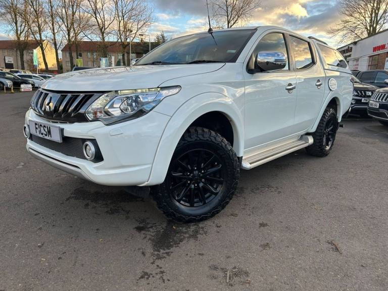 2018 Mitsubishi L200 2.4 DI-D 4WD BARBARIAN DCB 178 BHP PICK UP Diesel Manual