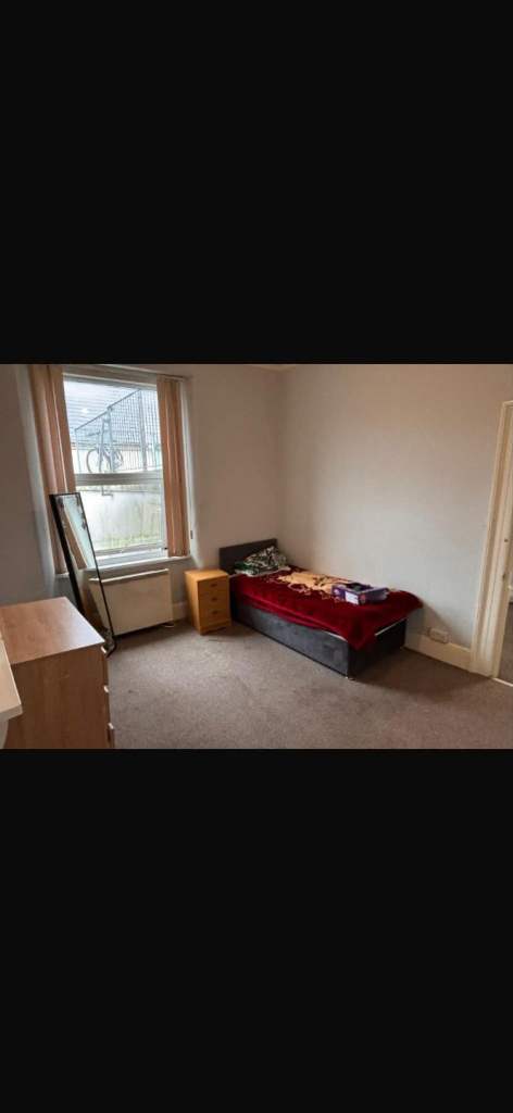 Room to rent