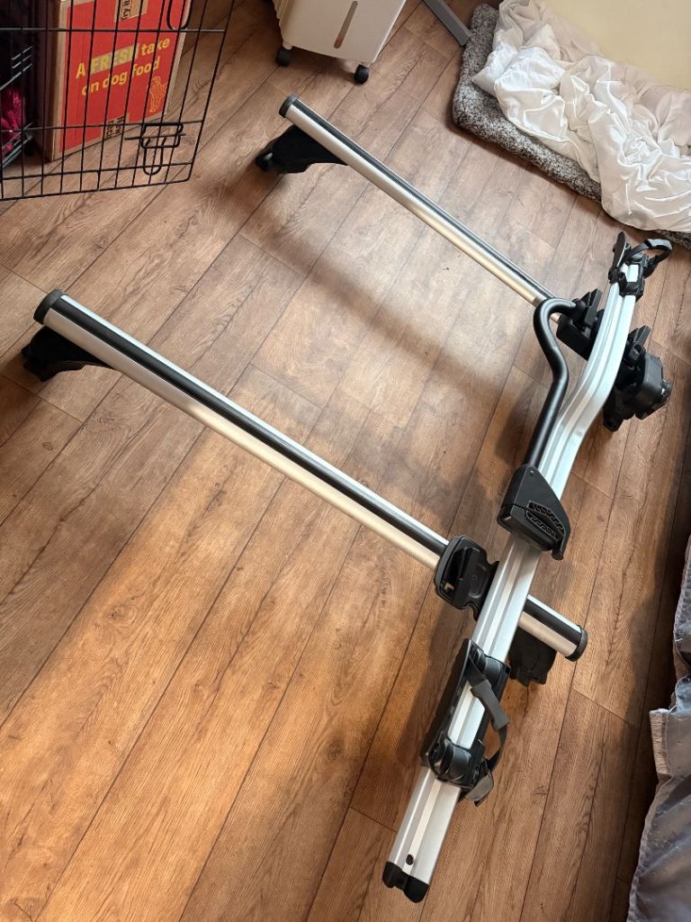 Dacia duster Roof bars and cycle carrier