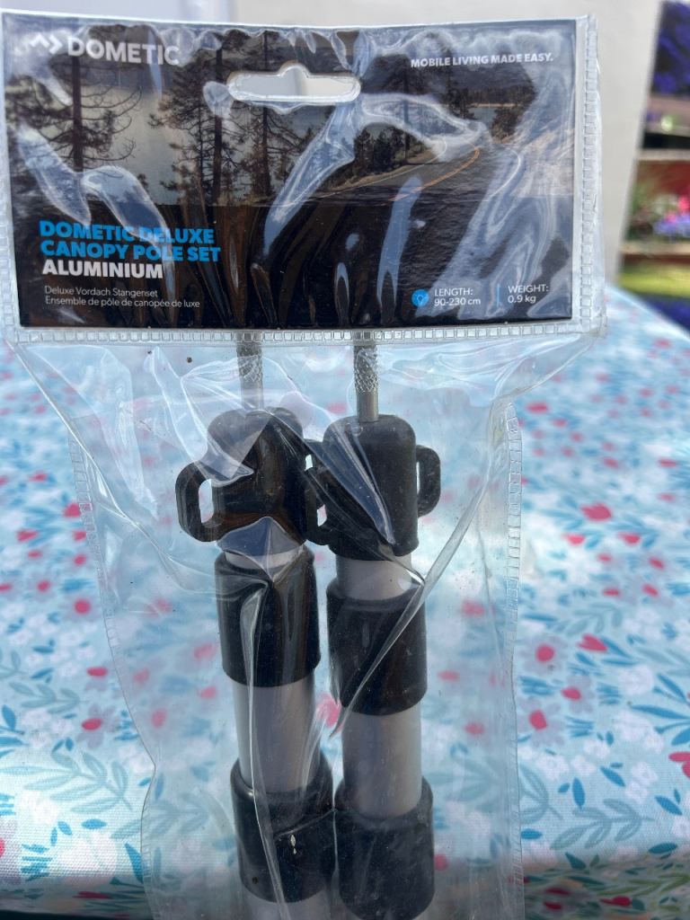 Dometic Deluxe Canopy Pole Set