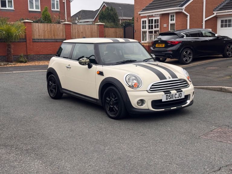 Mini Cooper 2011