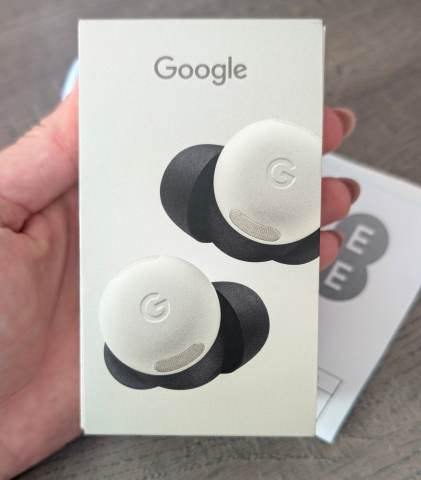 Google Pixel Buds Pro 2 Porcelain Cream Brand New Sealed Noise